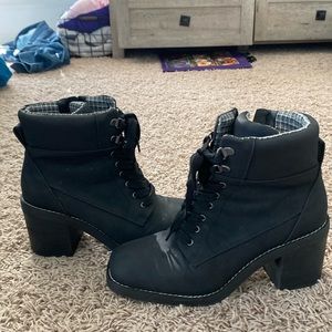 Fall girl boots!